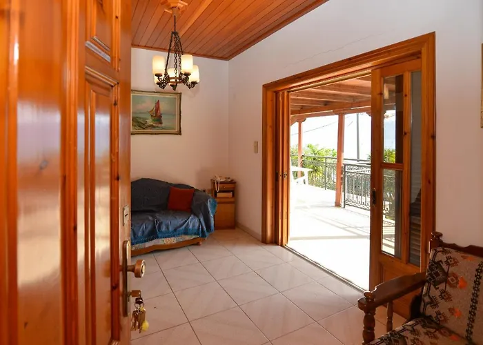 Agios Konstantinos Peaceful 3bdr * Agios Konstantinos (Phthiotis)